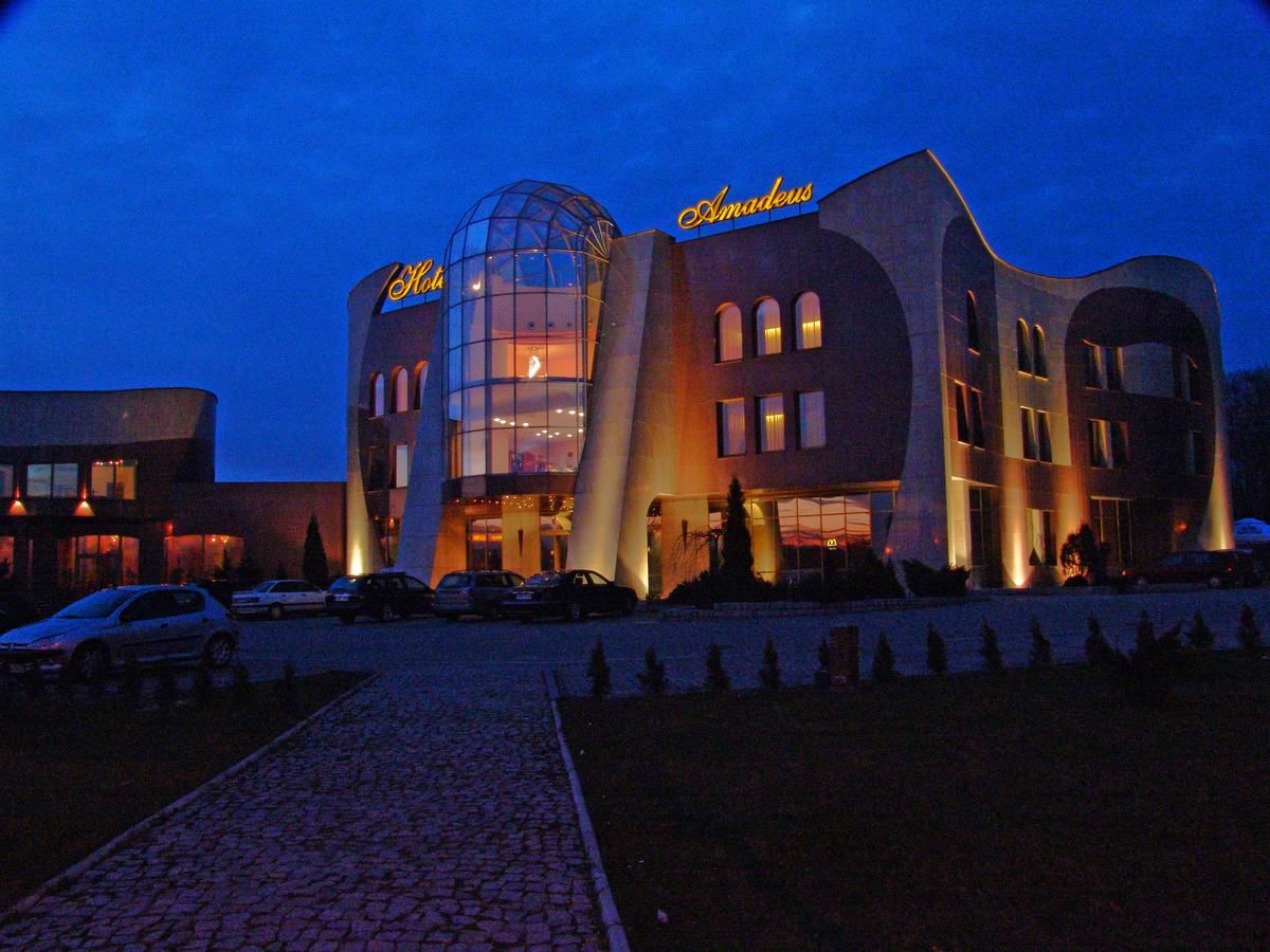Отель Hotel Amadeus Водзислав-Слёнски-5